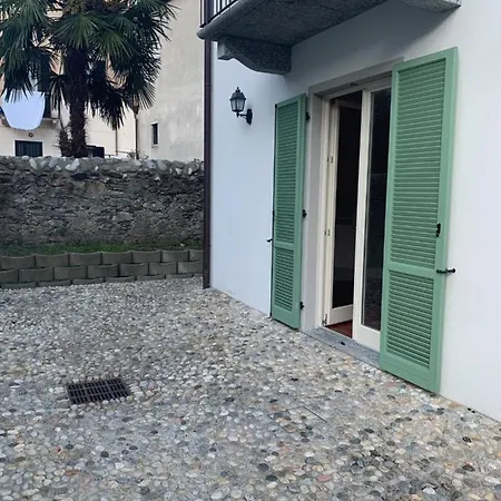 Borgo Cairoli Apartment