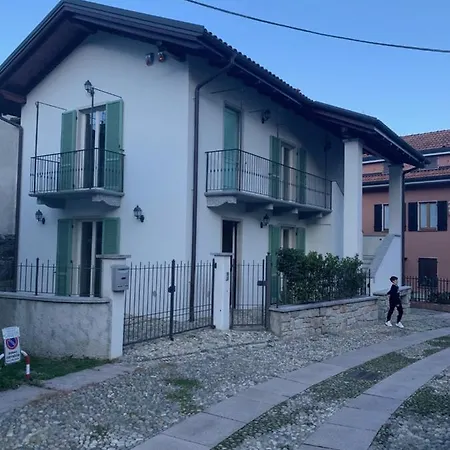Borgo Cairoli Apartment *